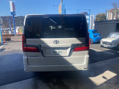 TOYOTA GRAND ACE - 7