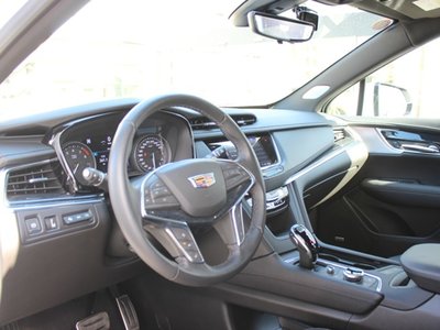 صورة 26 لـ 2025 Cadillac XT5