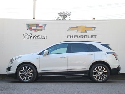 2025 Cadillac XT5 — фото 11