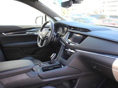 صورة 25 لـ 2025 Cadillac XT5
