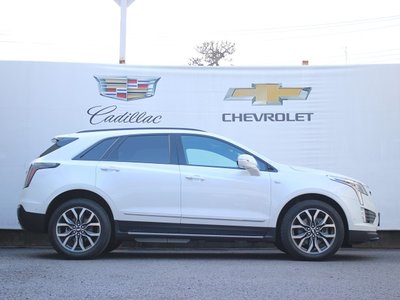 2025 Cadillac XT5 — фото 8