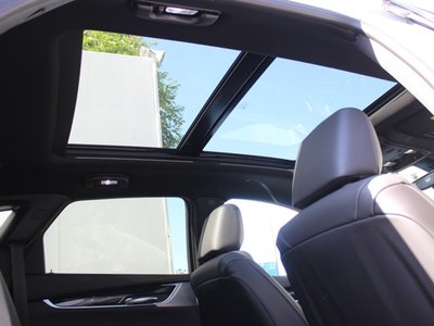 صورة 17 لـ 2025 Cadillac XT5