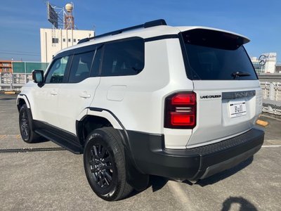 TOYOTA LAND CRUISER 250 - 6