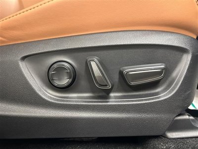 TOYOTA CROWN SPORT - 4