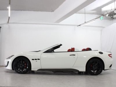 2012 Maserati GRANCABRIO — миниатюра 5