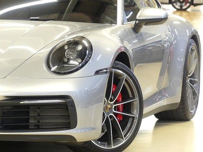 PORSCHE 911 - 6
