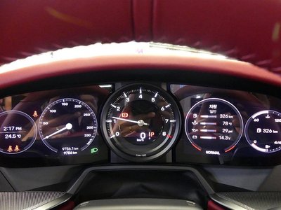 PORSCHE 911 - 8