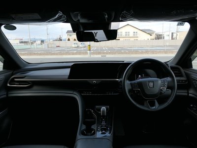 TOYOTA CROWN SPORT - 6