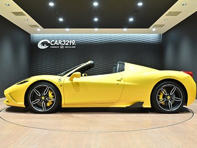 FERRARI 458 SPECIALE A - 8