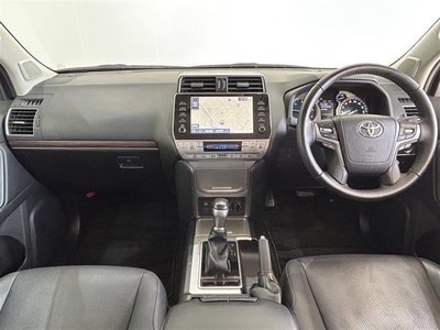 TOYOTA LAND CRUISER PRADO - 10