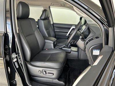 TOYOTA LAND CRUISER PRADO - 7