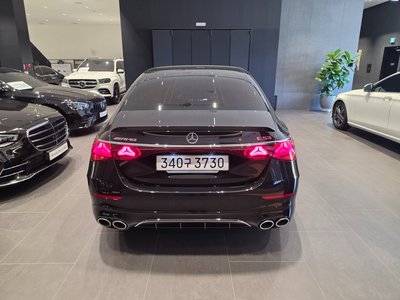 MERCEDES-BENZ E-CLASS - 3