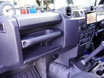 2014 LAND Rover DEFENDER 缩略图 29