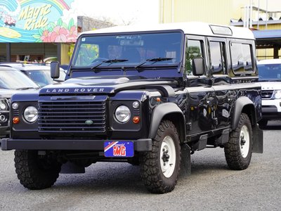 LAND ROVER DEFENDER