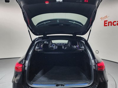 صورة مصغرة 26 لـ 2025 Mercedes-BENZ GLC