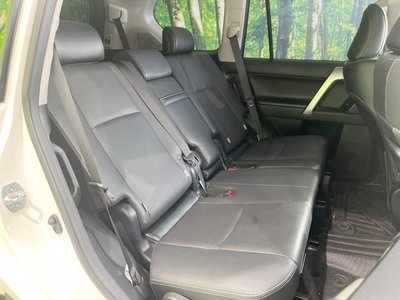 TOYOTA LAND CRUISER PRADO - 9