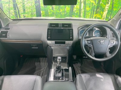 TOYOTA LAND CRUISER PRADO - 2