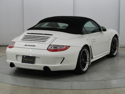 PORSCHE 911 - 8