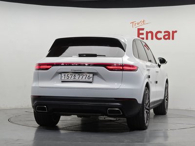 PORSCHE CAYENNE - 3