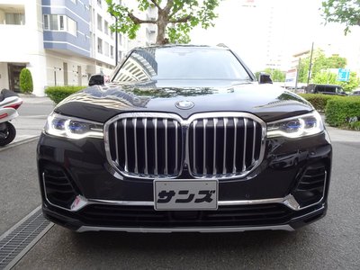 BMW X7 - 8