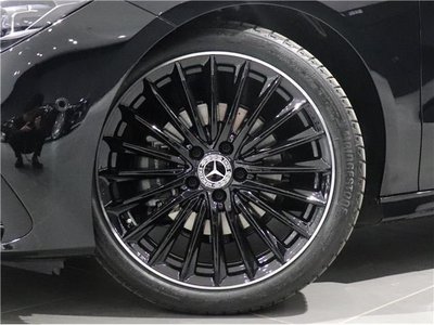 MERCEDES-BENZ CLA - 5