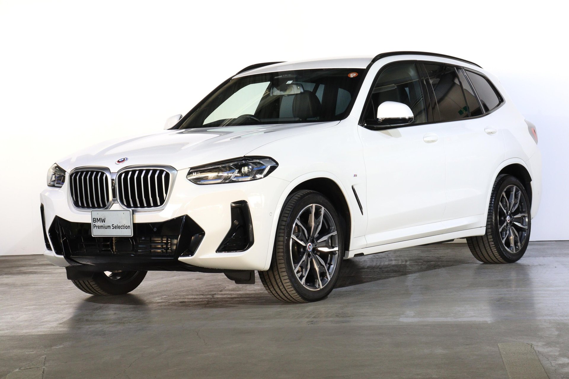 BMW X3 - View 1