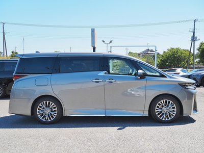 TOYOTA VELLFIRE - 9