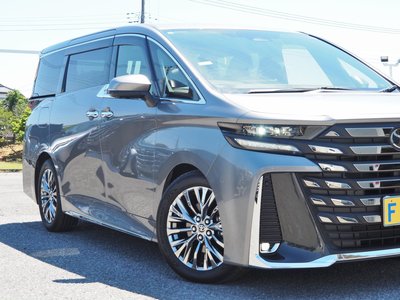 TOYOTA VELLFIRE - 10