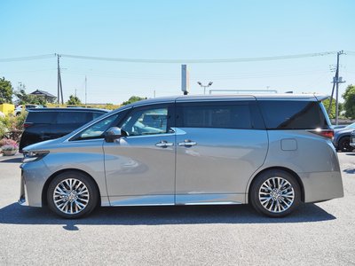 TOYOTA VELLFIRE - 8
