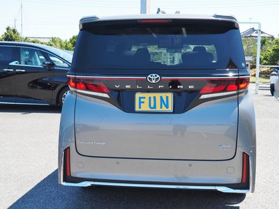 TOYOTA VELLFIRE - 7