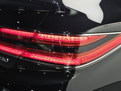 2020 Genesis G90 — фото 10