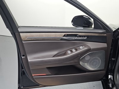 2020 Genesis G90 — миниатюра 14