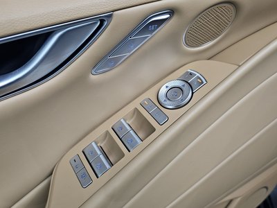 2025 Genesis G80 (RG3) thumbnail 29