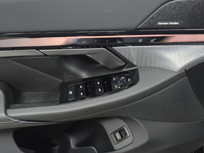 2025 BMW 5 SERIES 缩略图 26