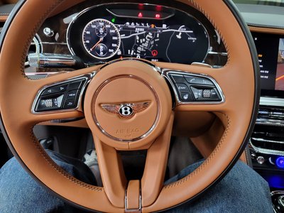 BENTLEY FLYING SPUR - 4