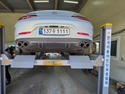 MERCEDES-BENZ GT AMG - 2