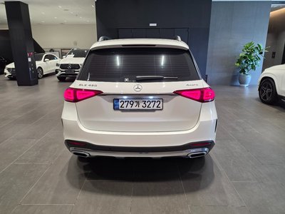 2021 Mercedes-BENZ GLE 照片 2