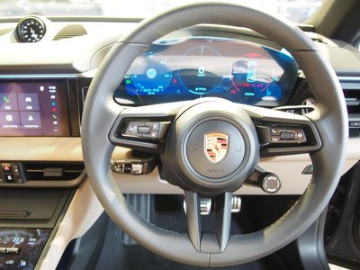 2025 Porsche MACAN 缩略图 36