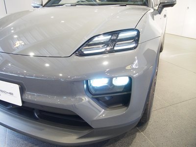 2025 Porsche MACAN 缩略图 16