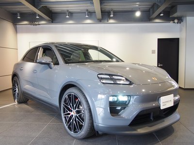 2025 Porsche MACAN 照片 8
