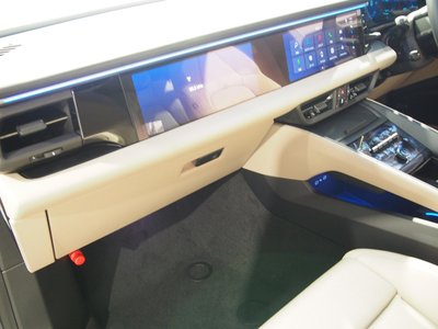 2025 Porsche MACAN 缩略图 53