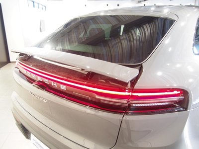 2025 Porsche MACAN 缩略图 23
