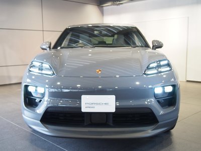 2025 Porsche MACAN 照片 2