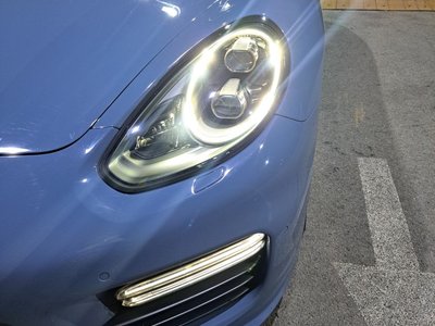 PORSCHE PANAMERA - 7