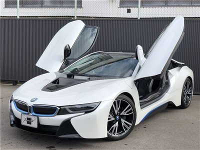 BMW I8 - 1