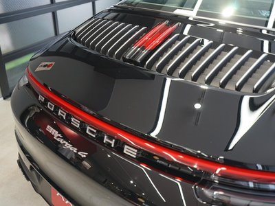 2021 Porsche 911 — миниатюра 40