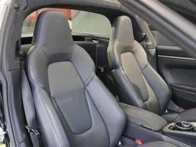 2021 Porsche 911 — миниатюра 28