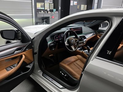 2023 BMW 5 SERIES — фото 10