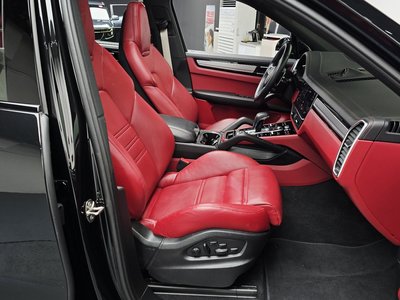 صورة مصغرة 16 لـ 2023 Porsche CAYENNE