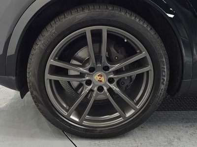 صورة 6 لـ 2023 Porsche CAYENNE